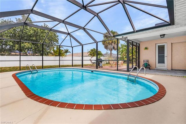 3122 SE 22nd PL, Cape Coral, FL 33904