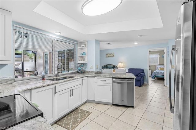 3122 SE 22nd PL, Cape Coral, FL 33904