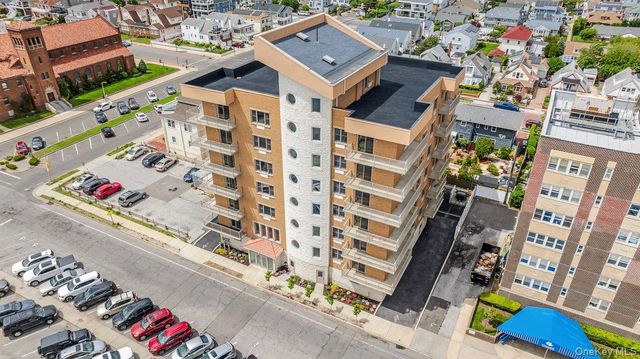 661 W Broadway 504, Long Beach, NY 11561