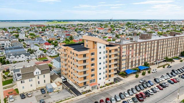 661 W Broadway 504, Long Beach, NY 11561