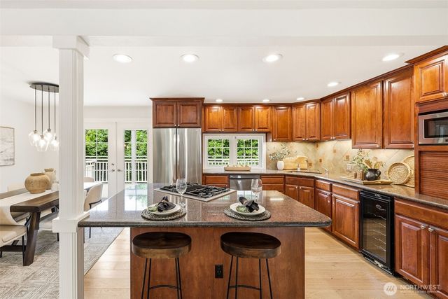 13910 120th Avenue NE, Kirkland, WA 98034