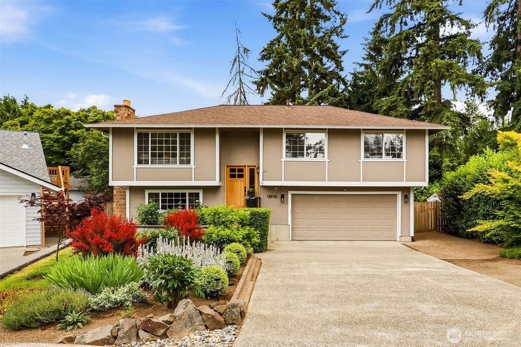 13910 120th Avenue NE, Kirkland, WA 98034