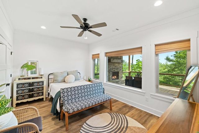71 Laurel Creek Way, Blue Ridge, GA 30513