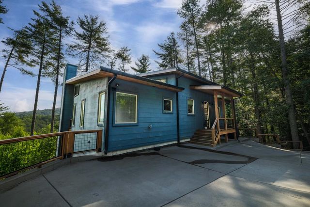 71 Laurel Creek Way, Blue Ridge, GA 30513