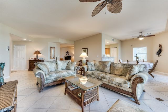 4141 Bay Beach LN 442, Fort Myers Beach, FL 33931