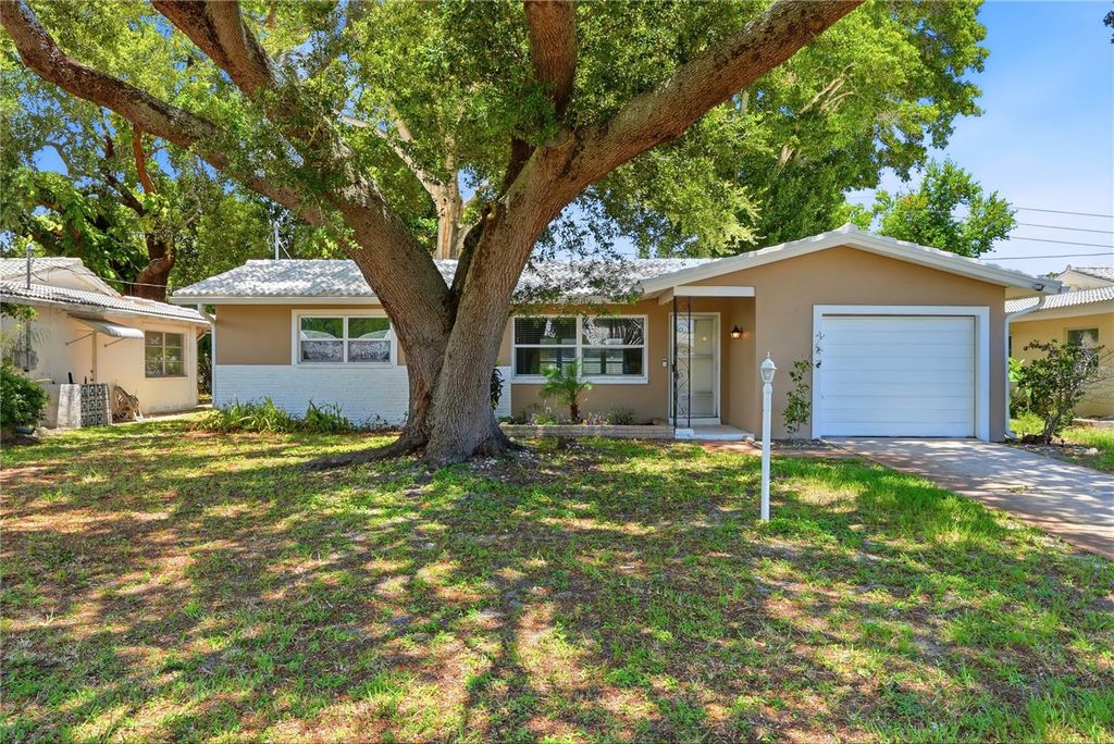 2437 RUTLAND LANE, Clearwater, FL 33763