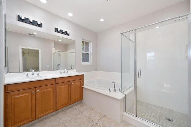 207 W Moraga St, Tracy, CA 95391