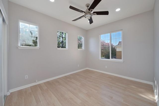 207 W Moraga St, Tracy, CA 95391