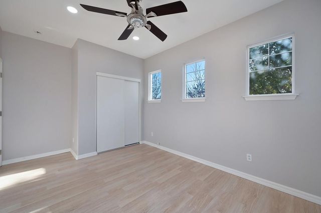 207 W Moraga St, Tracy, CA 95391