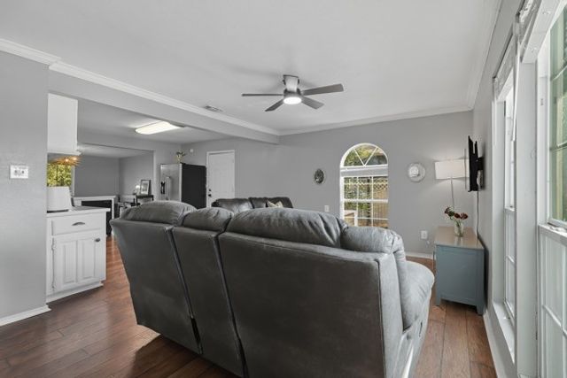 1811 Main Street, Sulphur Springs, TX 75482