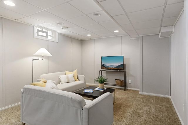 4436 Zenith Avenue S, Minneapolis, MN 55410