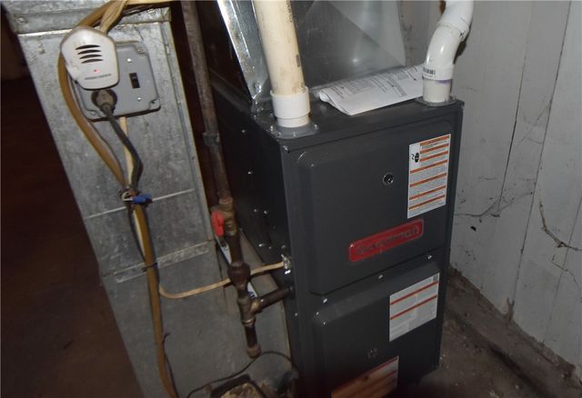 371 Hazelwood, Rochester, NY 14609