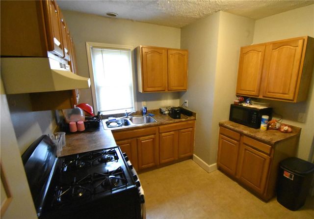 371 Hazelwood, Rochester, NY 14609