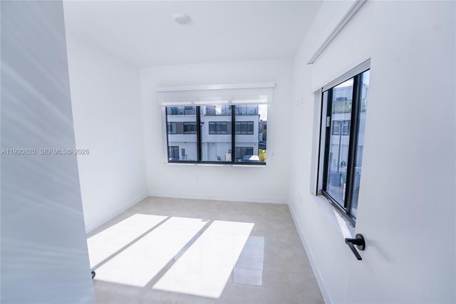 14580 SW 261st St, Homestead, FL 33032