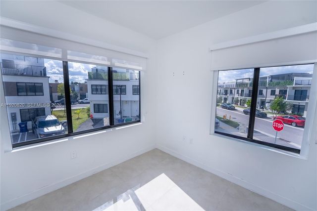 14580 SW 261st St, Homestead, FL 33032