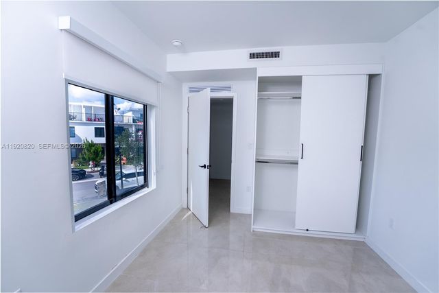 14580 SW 261st St, Homestead, FL 33032