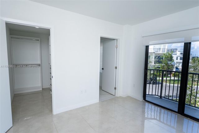 14580 SW 261st St, Homestead, FL 33032