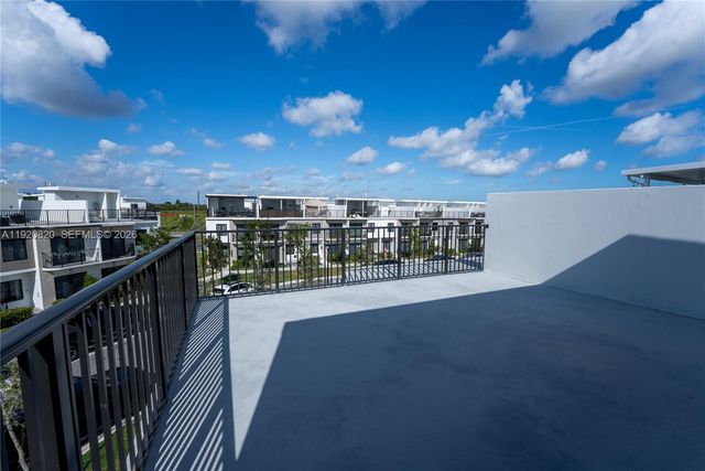 14580 SW 261st St, Homestead, FL 33032