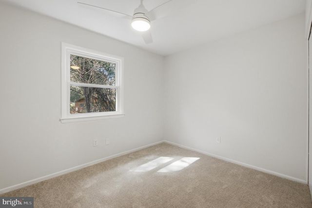 902 ECHOLS ST SE, Vienna, VA 22180