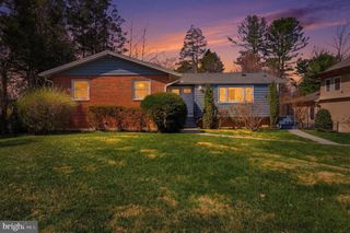 902 ECHOLS ST SE, Vienna, VA 22180