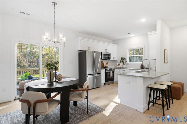 43 Cherokee Trl, Cumberland, VA 23027