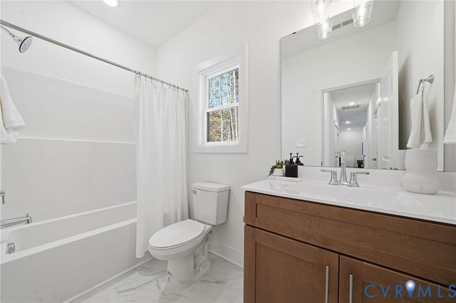 43 Cherokee Trl, Cumberland, VA 23027