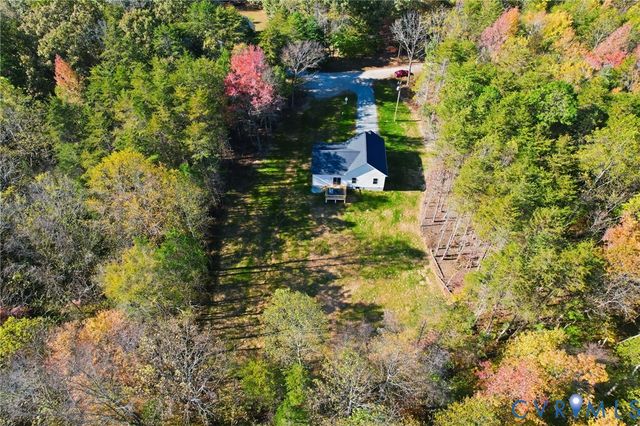 43 Cherokee Trl, Cumberland, VA 23027