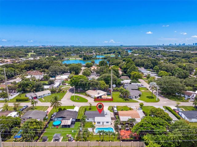 3036 N 58th Ave, Hollywood, FL 33021