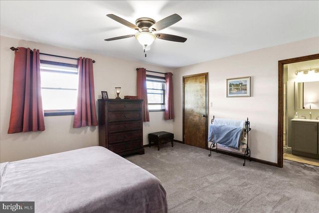 3671 JENNY LANE, Chambersburg, PA 17202
