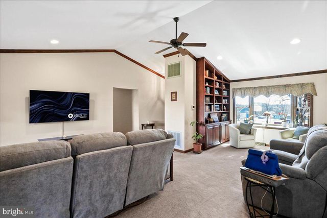 3671 JENNY LANE, Chambersburg, PA 17202