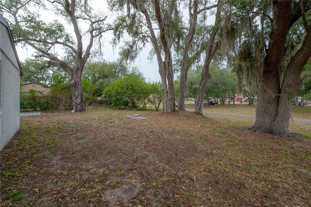 3401 W VAN BUREN DRIVE, Tampa, FL 33611