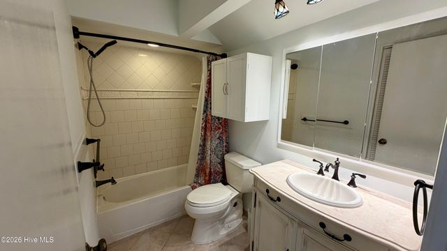 1310 Harbourside Drive 1309-1310, New Bern, NC 28560