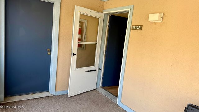 1310 Harbourside Drive 1309-1310, New Bern, NC 28560