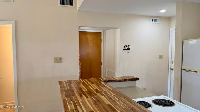 1310 Harbourside Drive 1309-1310, New Bern, NC 28560