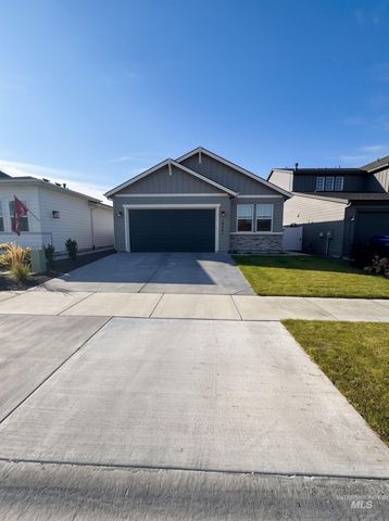 14661 Wing Spread Dr, Caldwell, ID 83607