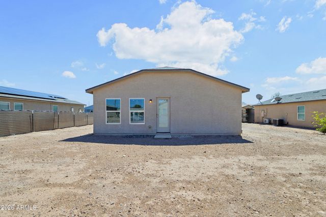 32020 N REDDING Street, Wittmann, AZ 85361