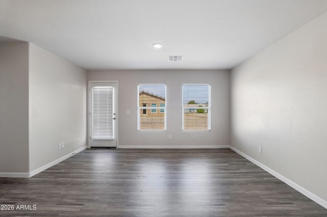 32020 N REDDING Street, Wittmann, AZ 85361