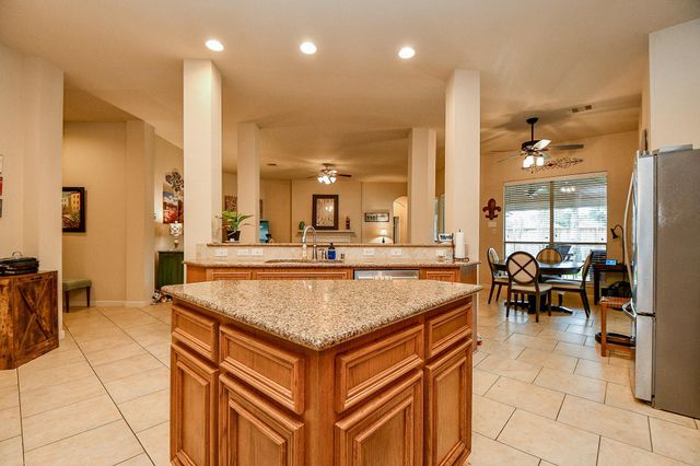 2303 Trinity Manor Ln, Richmond, TX 77469