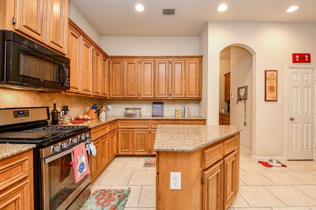 2303 Trinity Manor Ln, Richmond, TX 77469