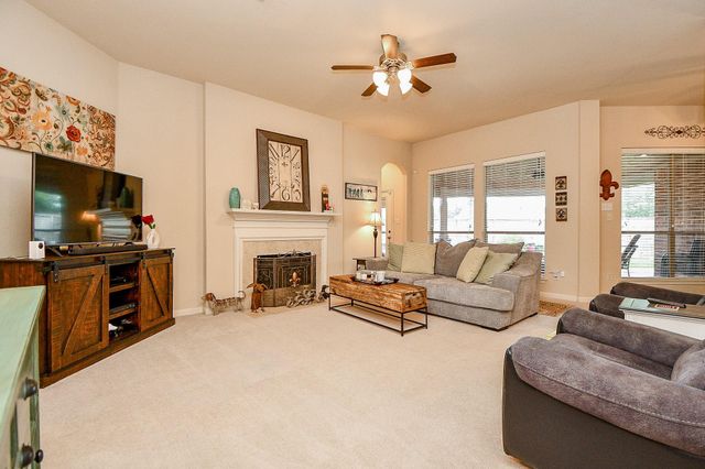 2303 Trinity Manor Ln, Richmond, TX 77469