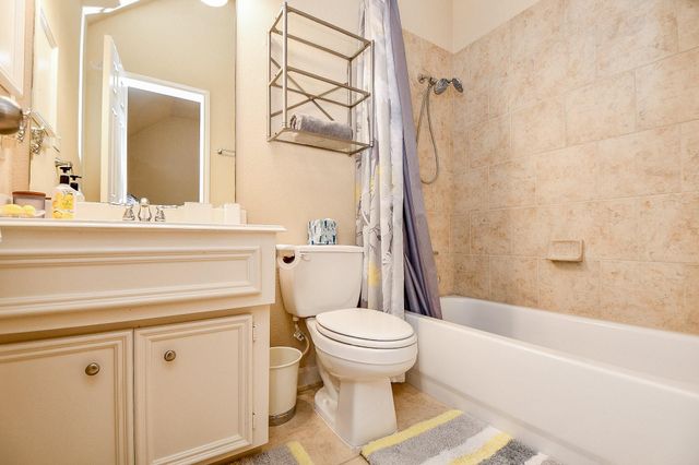 2303 Trinity Manor Ln, Richmond, TX 77469