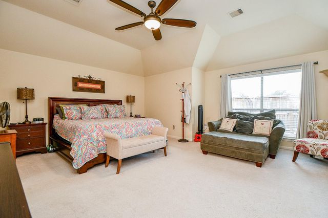 2303 Trinity Manor Ln, Richmond, TX 77469