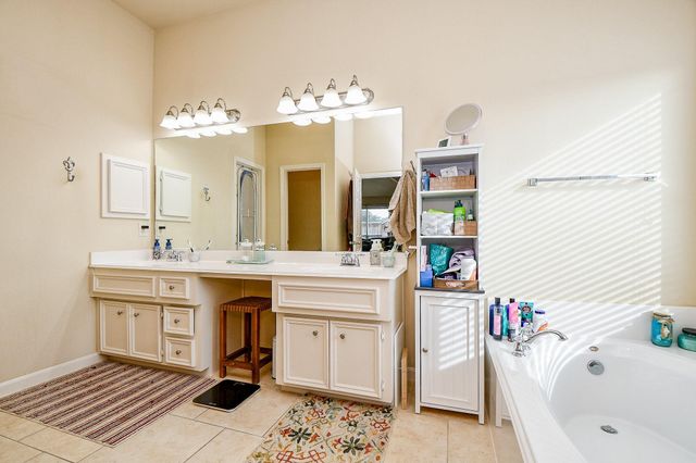 2303 Trinity Manor Ln, Richmond, TX 77469