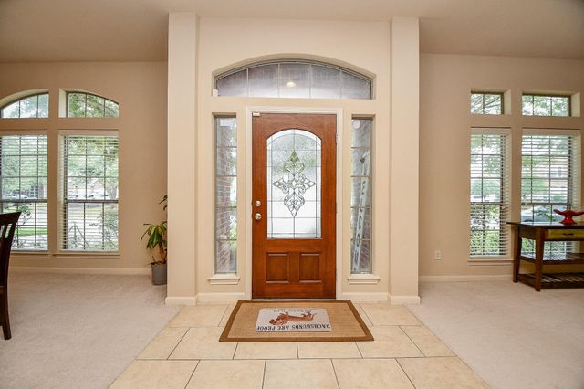 2303 Trinity Manor Ln, Richmond, TX 77469