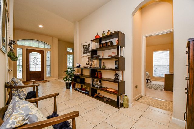 2303 Trinity Manor Ln, Richmond, TX 77469