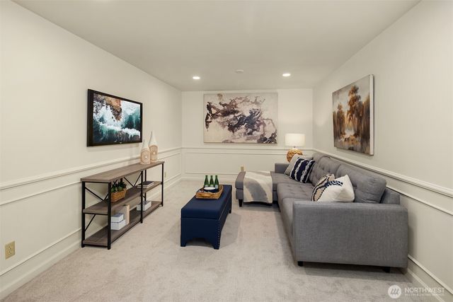 8910 SE 54th Street, Mercer Island, WA 98040