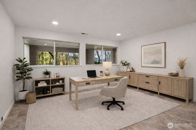 8910 SE 54th Street, Mercer Island, WA 98040