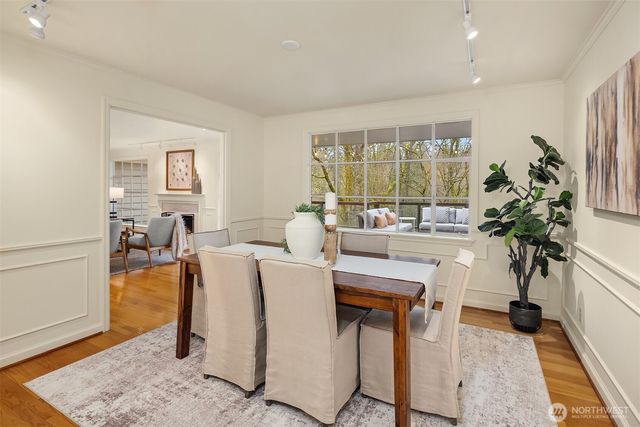 8910 SE 54th Street, Mercer Island, WA 98040