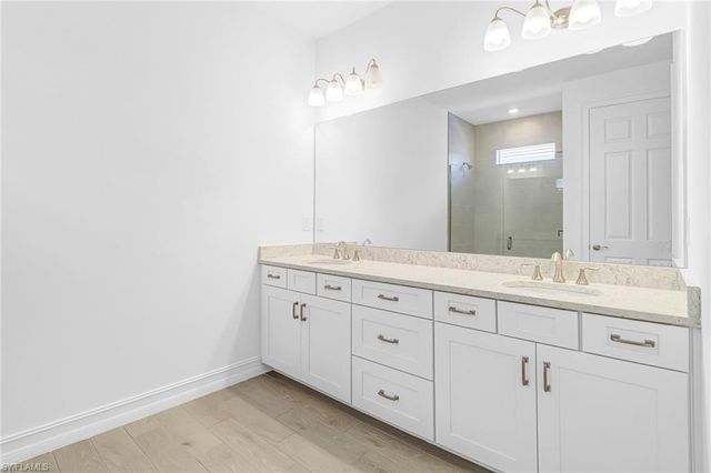 317 Spiaggio CT, Naples, FL 34114