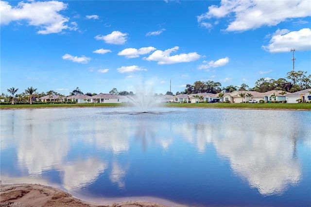 317 Spiaggio CT, Naples, FL 34114